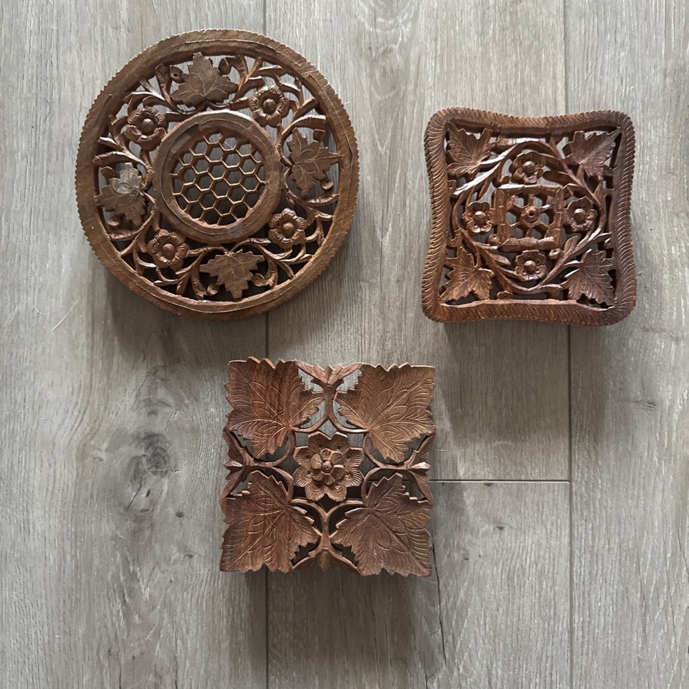 Vintage Set of 2 Handcarved‎ Wooden Trivets from India *read